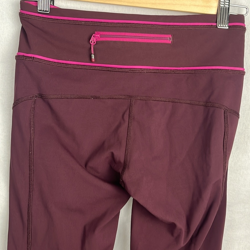 Lululemon Women's Burgundy Athletic Pants 4 7/8 - Picture 3 of 5